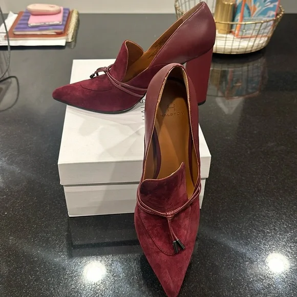 H by Halston leather block heels - Picture 2 of 9